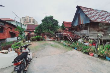 FREEHOLD Residential Bungalow Land Banda Kaba Bukit Cina Melaka