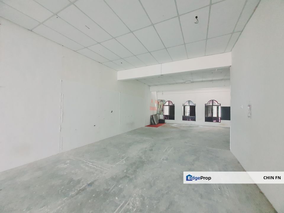 1st Floor Office Busy Area Pusat Perniagaan Bukit Baru Utama Melaka, Melaka, Melaka Tengah