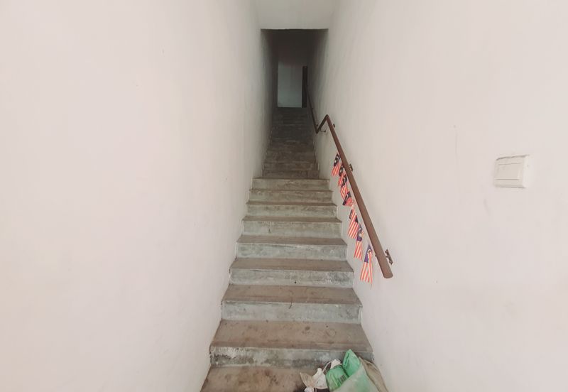 1st Floor Office Busy Area Pusat Perniagaan Bukit Baru Utama Melaka