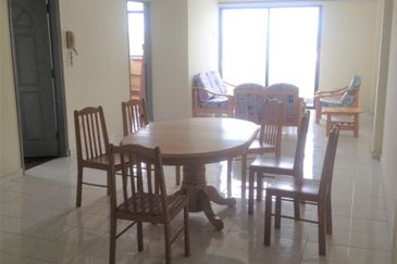 Pasir Mutiara Condominium