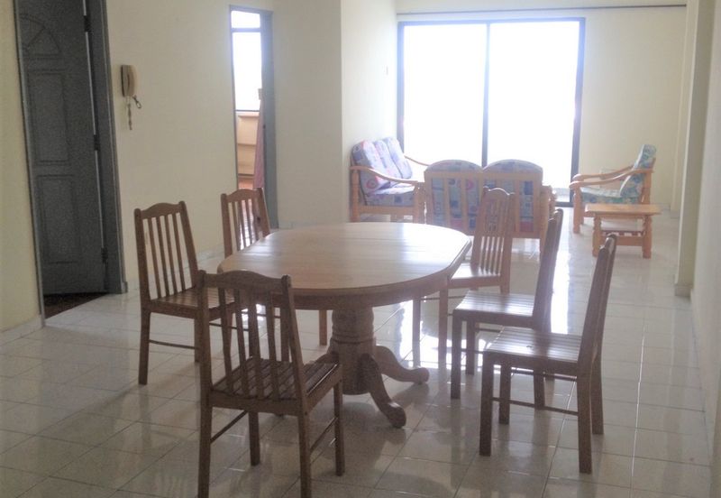 Pasir Mutiara Condominium