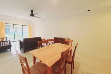 Good Price Ground Floor Fully Furnish Gold Coast Bukit Katil Manipal U Melaka