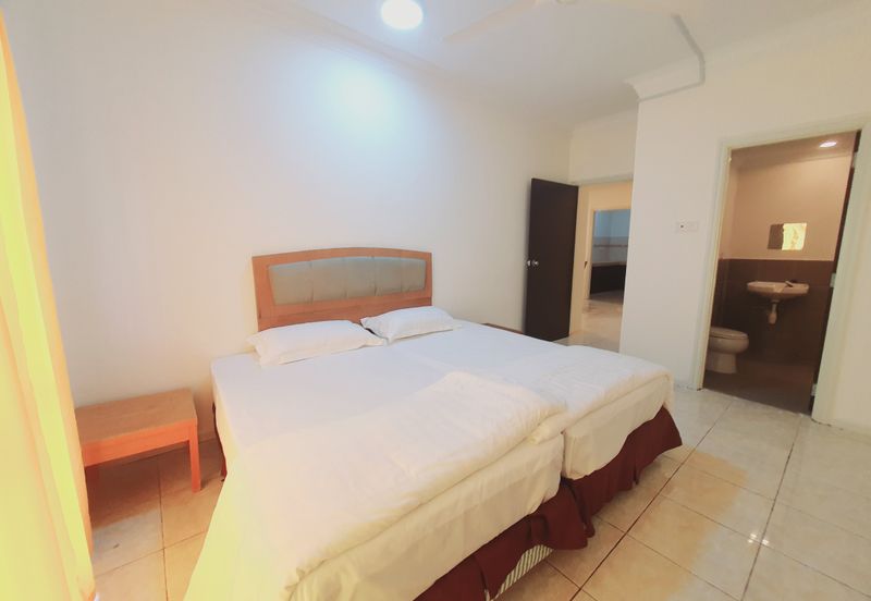 Good Price Ground Floor Fully Furnish Gold Coast Bukit Katil Manipal U Melaka