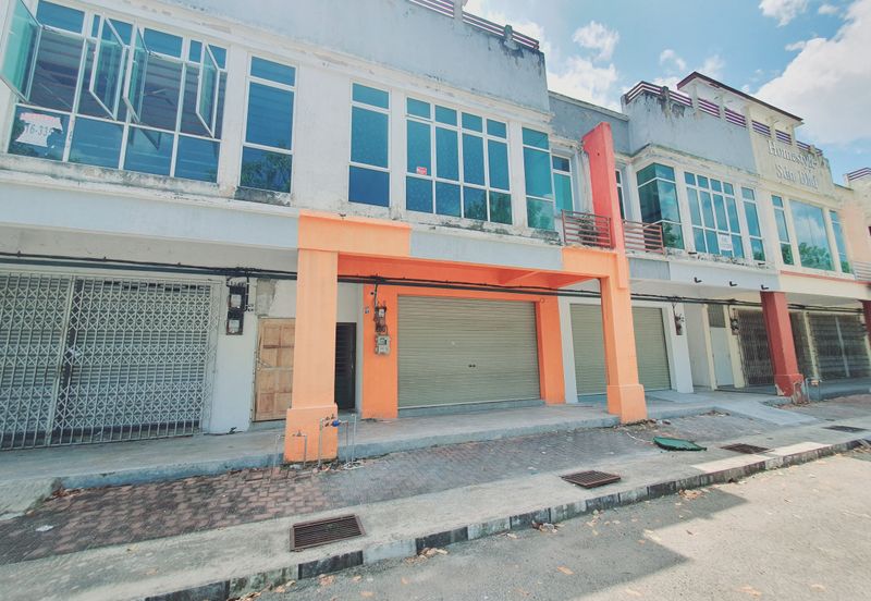 Face Main Road Ground Floor Paya Rumput Utama Cheng Batu Berendam Melaka