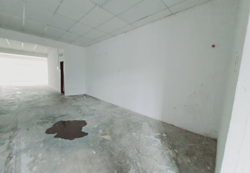 1st Floor Shop Face Main Road Paya Rumput Utama Cheng Batu Berendam Melaka