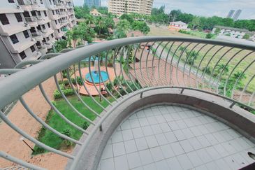 KONDOMINIUM SELAT HORIZON