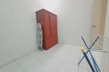 Big 3800 sqft Corner 1 Sty Semi D Angkasa Nuri Infineon CTRM Batu Berendam