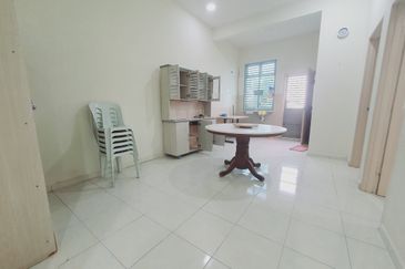 Big 3800 sqft Corner 1 Sty Semi D Angkasa Nuri Infineon CTRM Batu Berendam