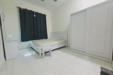 Big 3800 sqft Corner 1 Sty Semi D Angkasa Nuri Infineon CTRM Batu Berendam