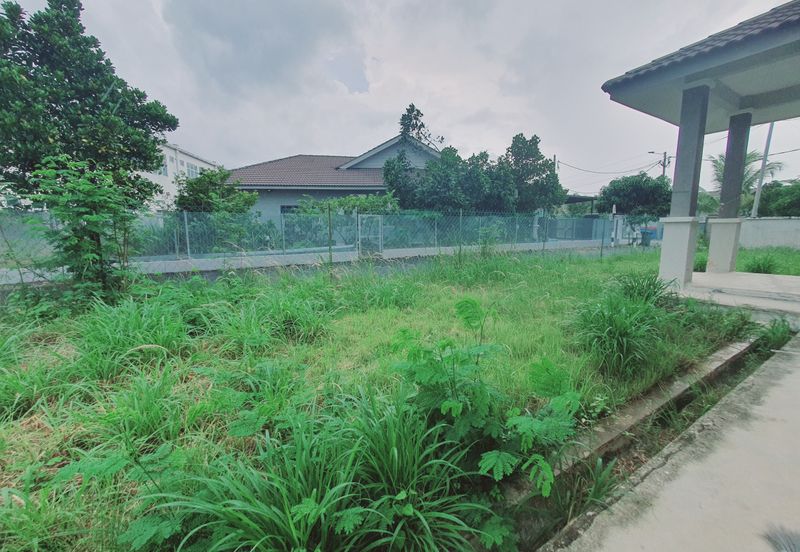 Big 3800 sqft Corner 1 Sty Semi D Angkasa Nuri Infineon CTRM Batu Berendam