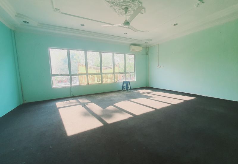 1st Floor Shop Office Partition Room Carpet Tasik Utama Ayer Keroh MITC