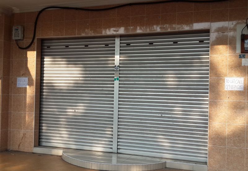 Face Main Road Ground Floor Shop Tasik Utama UTeM Ayer Keroh MITC