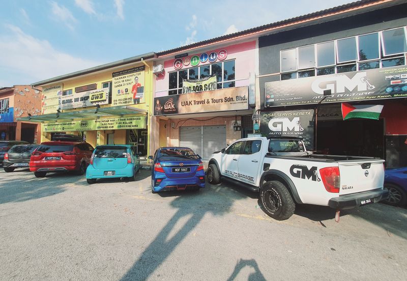 Face Main Road Ground Floor Shop Tasik Utama UTeM Ayer Keroh MITC