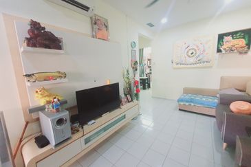 Extra 1 Floor 1 Sty Terrace House Angkasa Nuri CTRM Batu Berendam