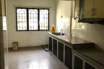 Ready Tenant Thamby Chik Karim CTRM Infineon Batu Berendam