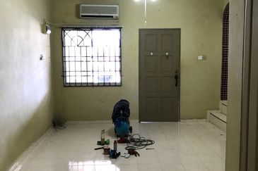 Ready Tenant Thamby Chik Karim CTRM Infineon Batu Berendam