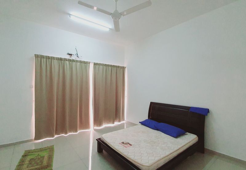 Below Value 7% House 2 Sty Terrace 24hr Security Country Villa Ayer Keroh