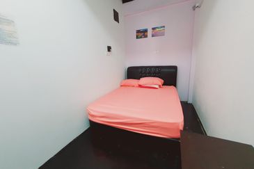 Ground Floor 6 Room Shop Bag Pack Design Kota Laksamana Jonker Walk