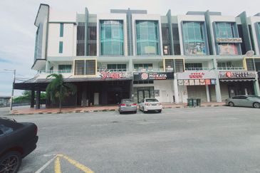 Ground Floor Shop Kota Syahbandar Laksamana nr Atlantis Jonker Walk