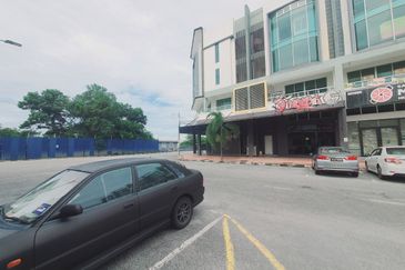 Ground Floor Shop Kota Syahbandar Laksamana nr Atlantis Jonker Walk