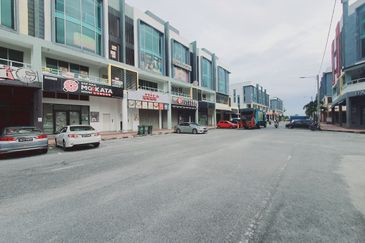 Ground Floor Shop Kota Syahbandar Laksamana nr Atlantis Jonker Walk