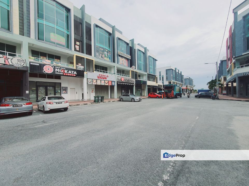 Ground Floor Shop Kota Syahbandar Laksamana nr Atlantis Jonker Walk, Melaka, Melaka Tengah