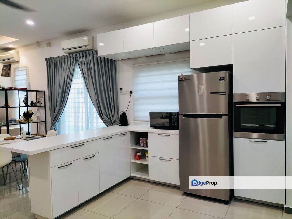 Fully Furnish Corner 2 Sty Teres Gangsa Impian Infinity Batu Berendam, Melaka, Batu Berendam