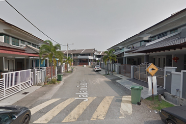 Nice 2 Sty Terrace House Paya Rumput Utama Lotus Cheng