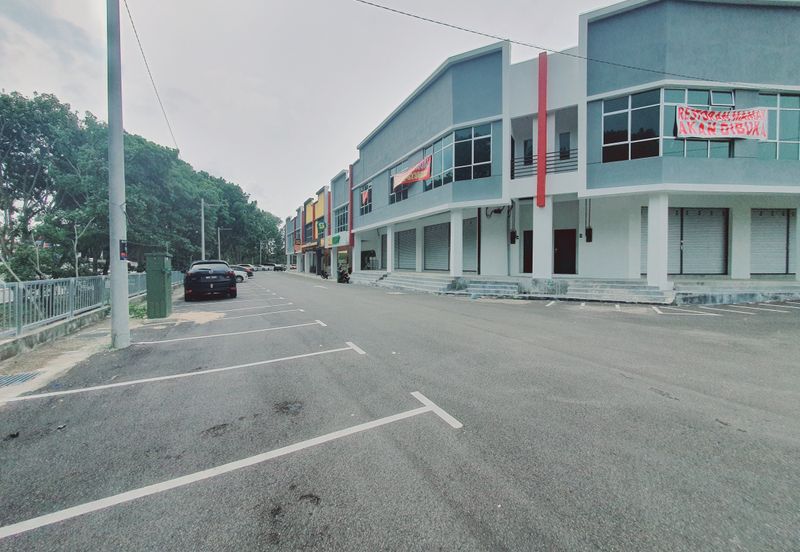 Very Big Brand New 2 Sty Shop 2600 sq.ft Bandar Baru Sungai Udang