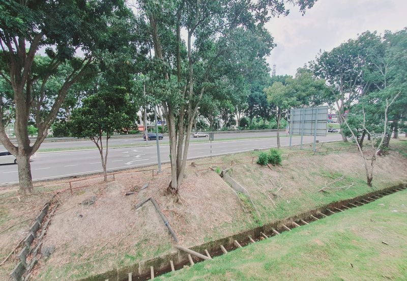 Very Big Brand New 2 Sty Shop 2600 sq.ft Bandar Baru Sungai Udang