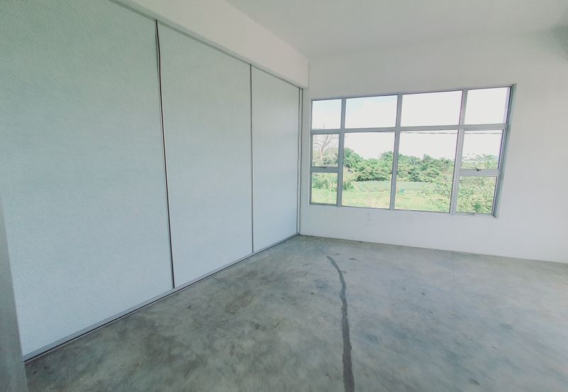 Big Size 2000 sq.ft Main Road 1st Floor Bertam Mutiara Cheng Batu Berendam