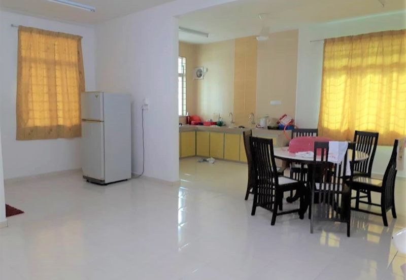 Freehold 1.5 Sty Bungalow Big Land 5700 sqft Krubong Perdana batu Berendam