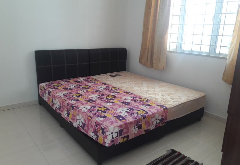 Freehold 1.5 Sty Bungalow Big Land 5700 sqft Krubong Perdana batu Berendam