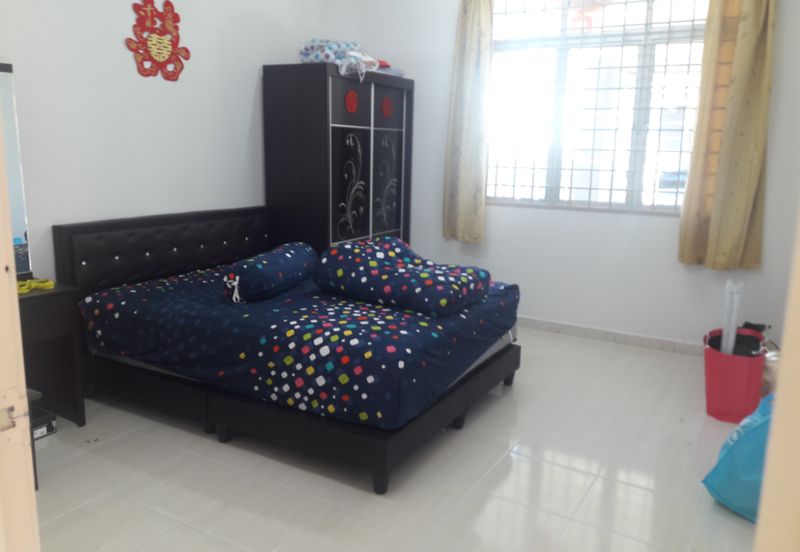 Freehold 1.5 Sty Bungalow Big Land 5700 sqft Krubong Perdana batu Berendam