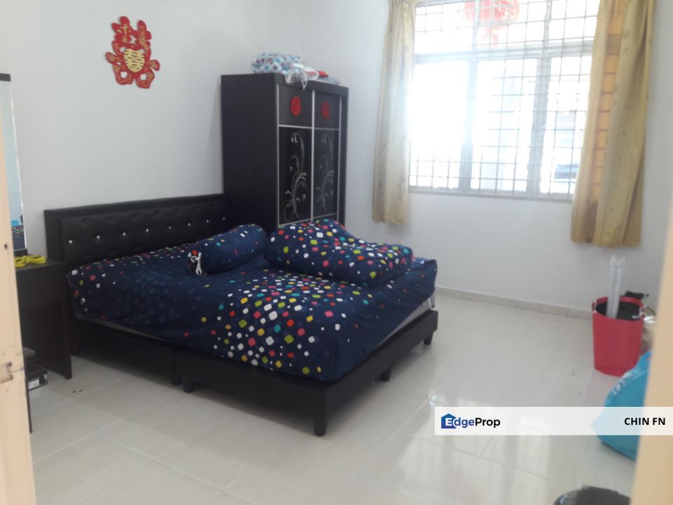 Freehold 1.5 Sty Bungalow Big Land 5700 sqft Krubong Perdana batu Berendam, Melaka, Batu Berendam