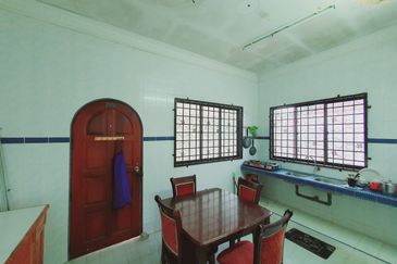 Nice 5500 sq.ft Rumah 1 Sty Bungalow House Seri Bayu Alor Gajah Honda