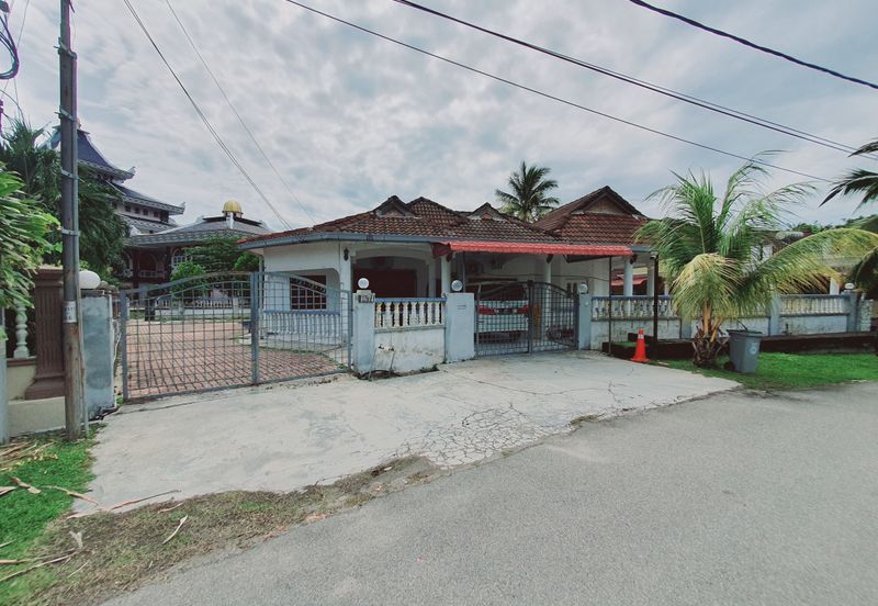 Nice 5500 sq.ft Rumah 1 Sty Bungalow House Seri Bayu Alor Gajah Honda