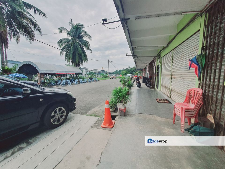 Freehold Face Main Road 2 Sty Shop Puncak Bukit Katil nr ILP College , Melaka, Bukit Katil