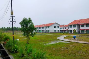 Fully Renovated Ground Floor Tanjong Minyak Perdana Bukit Rambai