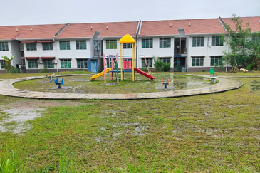 Fully Renovated Ground Floor Tanjong Minyak Perdana Bukit Rambai