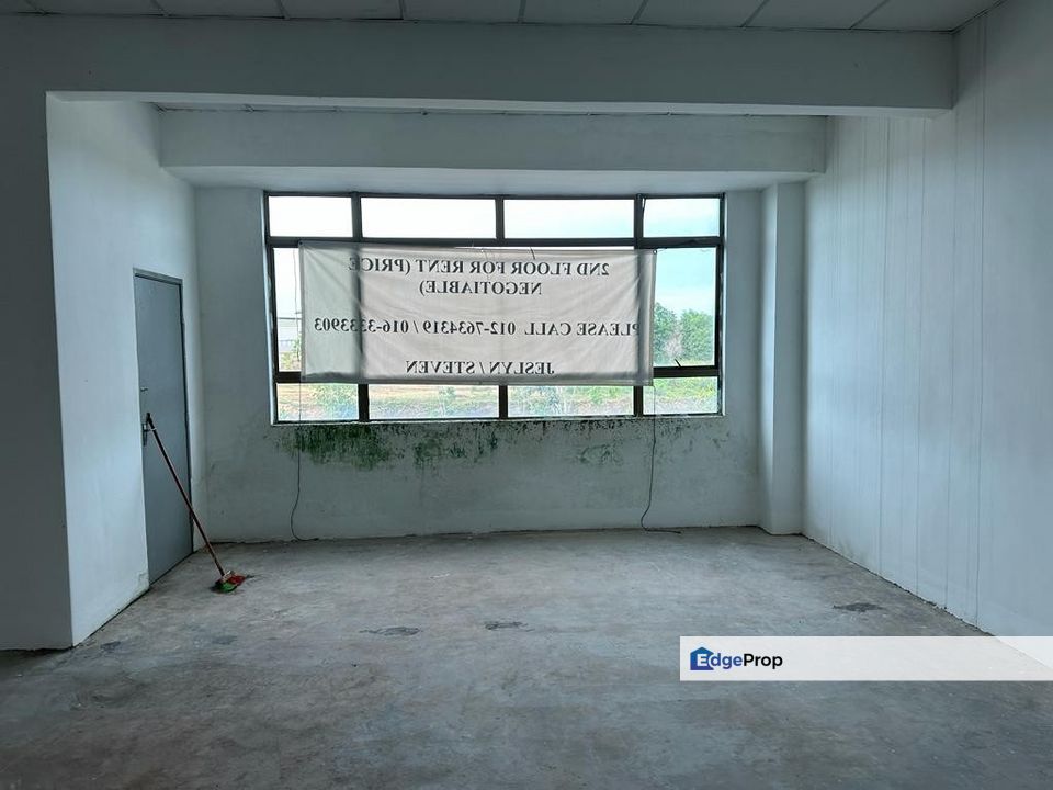 Face Main Road Ready Tenant Big 22 x 90 Shop Tanjong Minyak Perdana, Melaka, Melaka Tengah