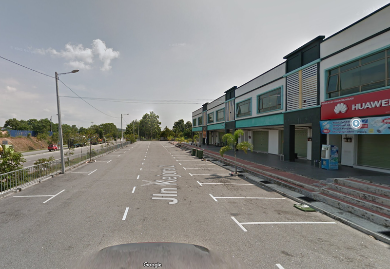 Face Main Road Ready Tenant Big 22 x 90 Shop Tanjong Minyak Perdana