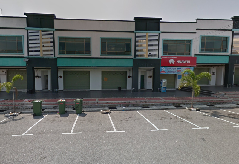 Face Main Road Ready Tenant Big 22 x 90 Shop Tanjong Minyak Perdana