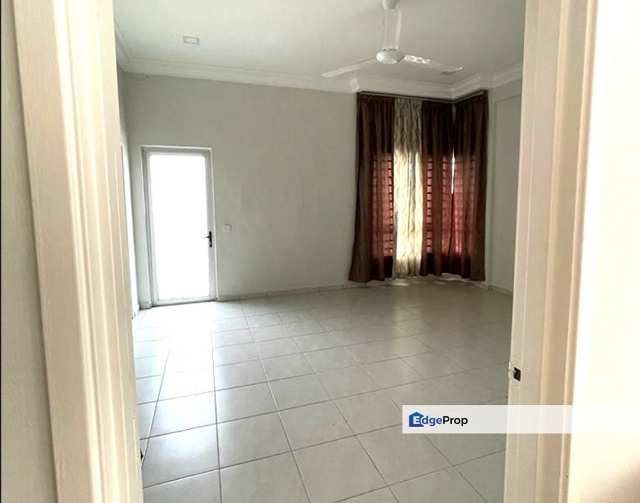 End Lot Nice Environment 2 Sty Terrace with 24hr Security One Krubong, Melaka, Krubong