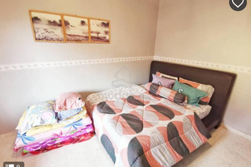 Fully Furnished Nice 1 Sty Bungalow A Famosa Resort Alor Gajah