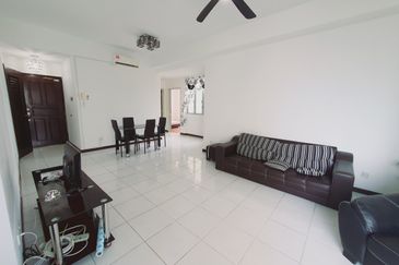 Ocean Palms Condominium