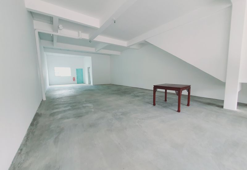 Facing Main Road New Shop Ground Floor Tambak Paya Harmoni Ayer Molek