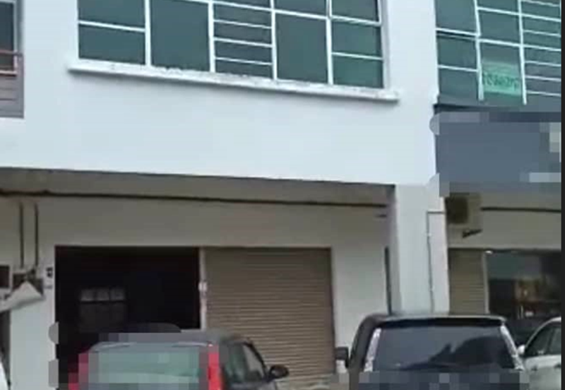 Office Lot Strategic Location 1st Floor Shop Cheng Baru Batu Berendam