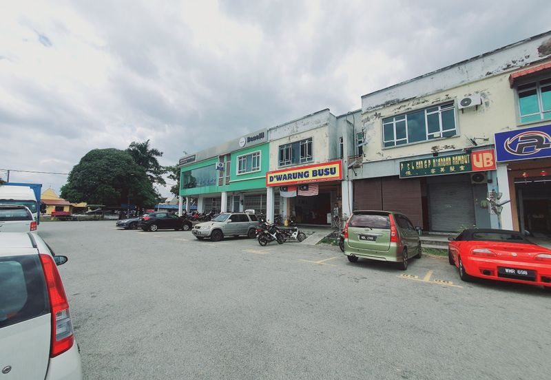 Taman Bachang Utaman