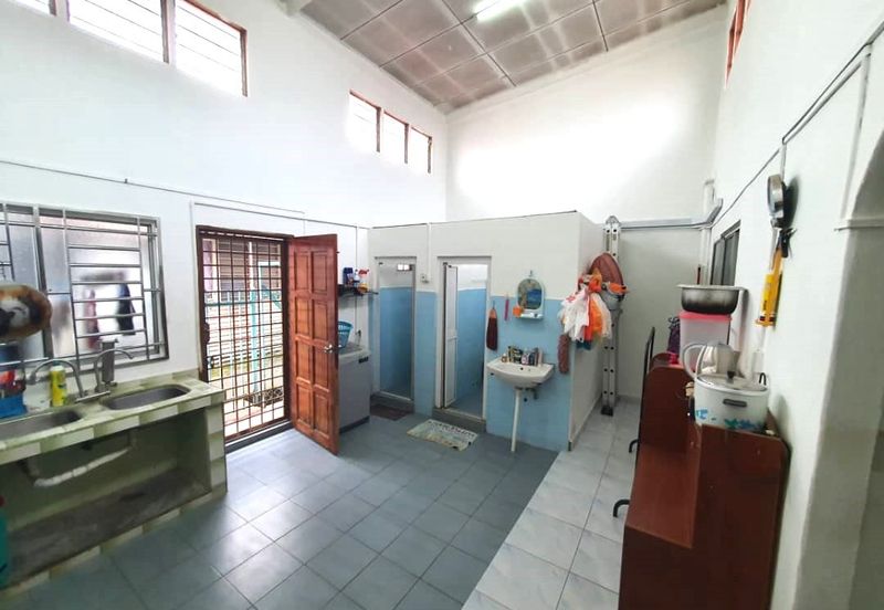 Freehold Super Good RM2xxk 1 Sty Sri Terrace House Seri Krubong